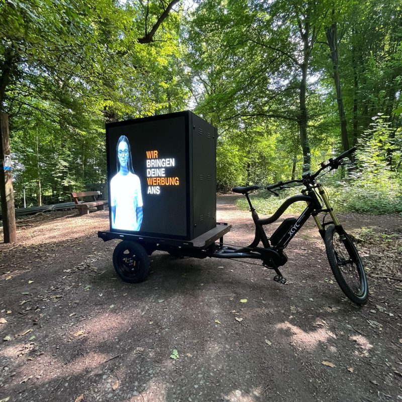 LED BIKE DOOH